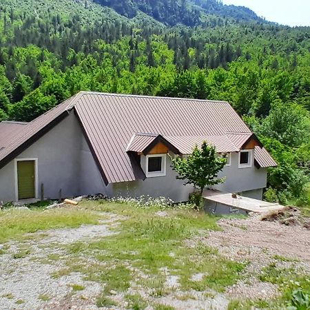 Bujtina Sherifaj Вальбоне Екстер'єр фото