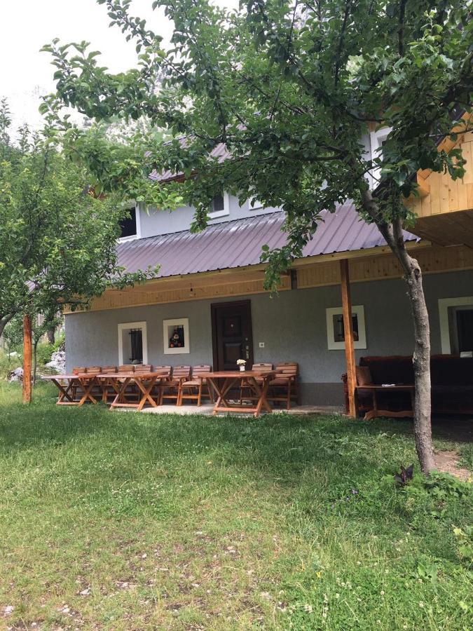 Bujtina Sherifaj Вальбоне Екстер'єр фото